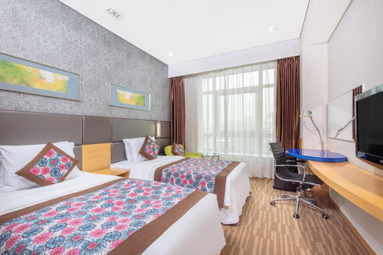 Express Dongzhimen By Ihg Hotel 4*