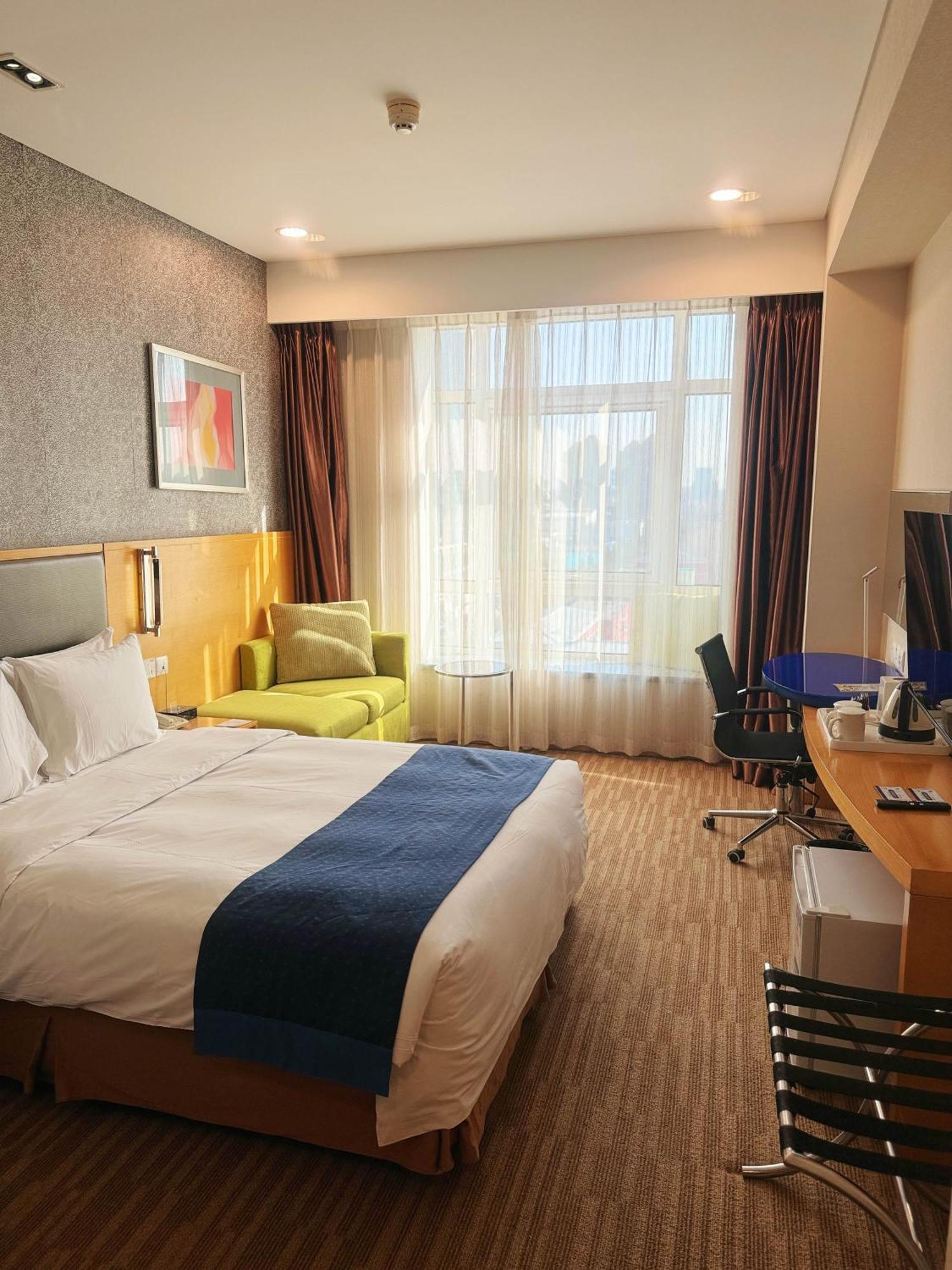 Express Dongzhimen By Ihg Hotel Beijing