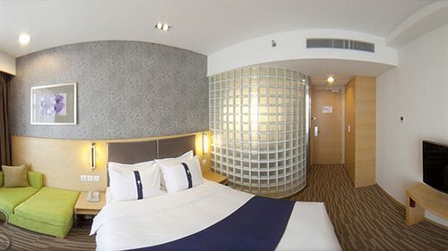 Hotel Express Dongzhimen By Ihg