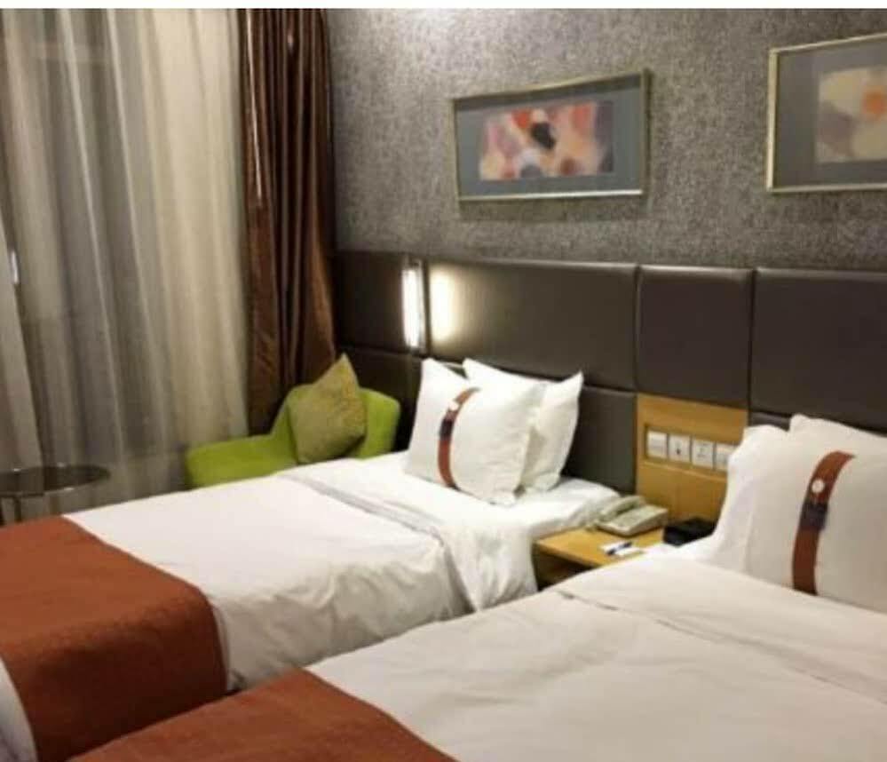 Express Dongzhimen By Ihg 4*
